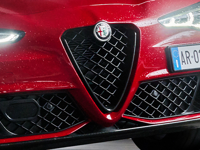 Przedni grill Scudetto