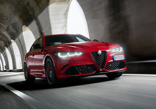 Alfa Romeo Giulia Quadrifoglio - Aktualizacja - Kluczowe cechy 3