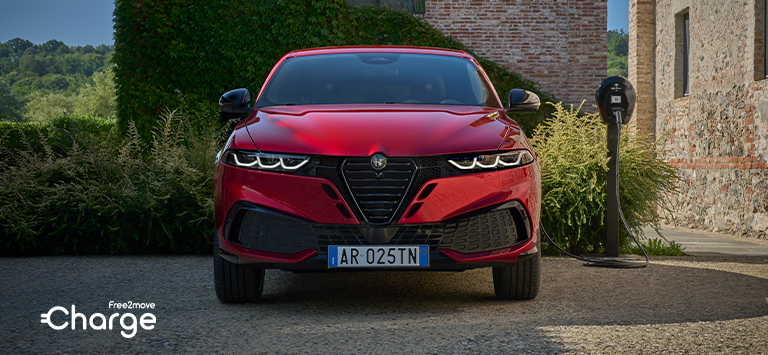 How Plug-in Hybrid Charging Works - Alfa Romeo