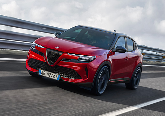 Alfa Romeo Junior - Junior Elettrica - Doskonałość - Znakomita kontrola