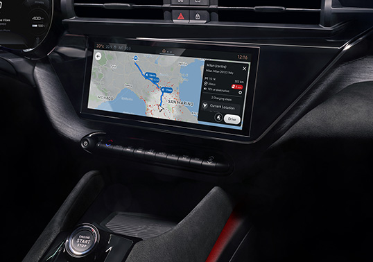 Alfa Romeo Junior - Junior Elettrica - Rozwiązania w zakresie ładowania - System wyznaczania tras pojazdów elektrycznych