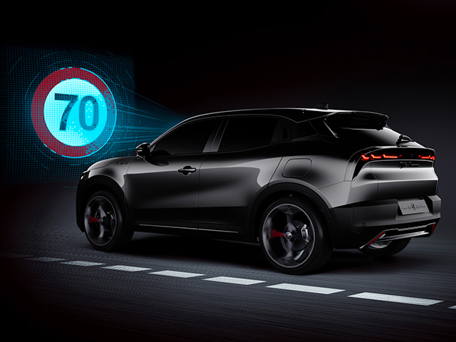 Alfa Romeo Junior - Junior Ibrida 2024 ADAS - Rozpoznawanie znaków drogowych