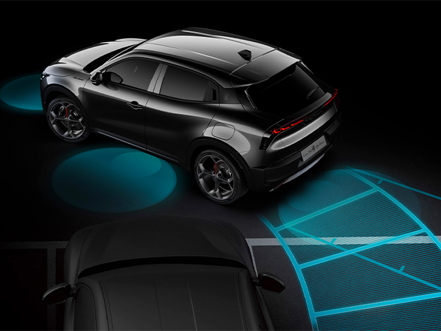 Alfa Romeo Junior - Junior Ibrida 2024 ADAS - Centrowanie pasa ruchu